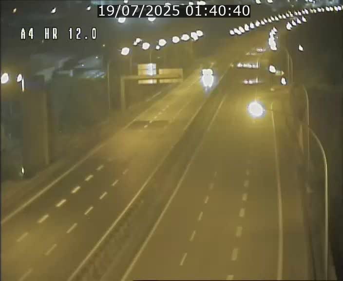 Traffic live webcam Luxembourg Jonction Foetz - A4 - BK 12.0 - direction Esch sur Alzette