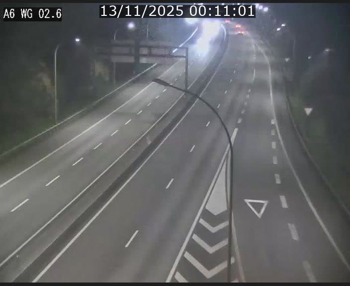 Traffic live webcam Luxembourg Croix de Cessange - A6 - BK 2.6 - direction France/Allemagne