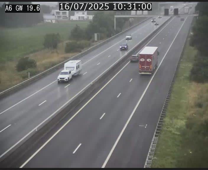 Traffic live webcam Luxembourg - Steinfort - A6 - BK 19.6 - direction Belgique
