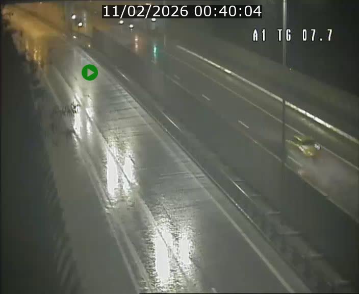 Traffic live webcam Luxembourg Kirchberg - A1 direction Luxembourg-ville - BK 7.7