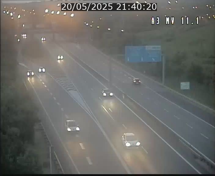 Traffic live webcam Luxembourg Croix de Bettembourg A3 - BK 11.1 - direction Luxembourg-ville