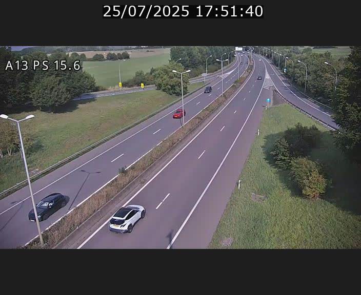 Traffic live webcam Luxembourg Kayl - A13 direction Dudelange - BK 15.6
