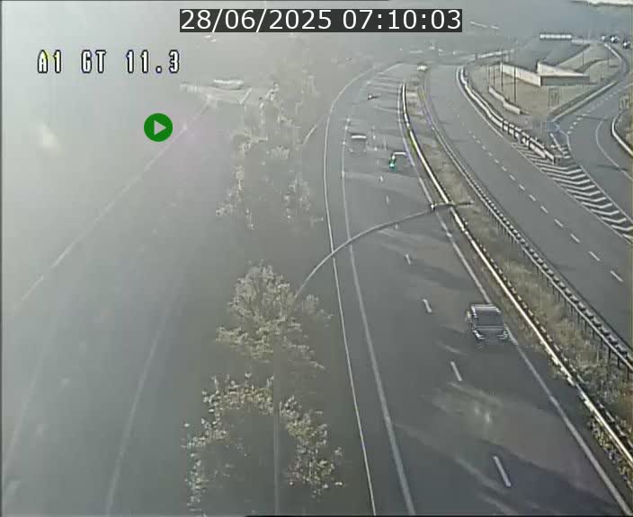 Traffic live webcam Luxembourg Senningerberg - A1 direction Allemagne - BK 11.3