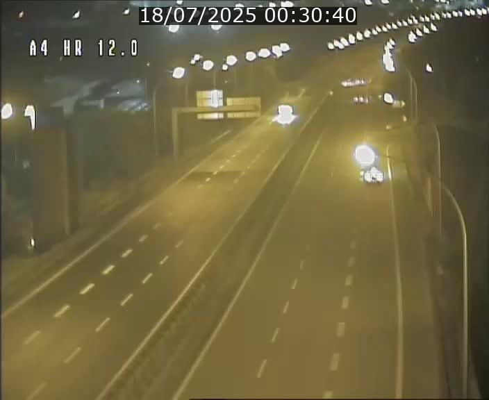 Traffic live webcam Luxembourg Jonction Foetz - A4 - BK 12.0 - direction Esch sur Alzette