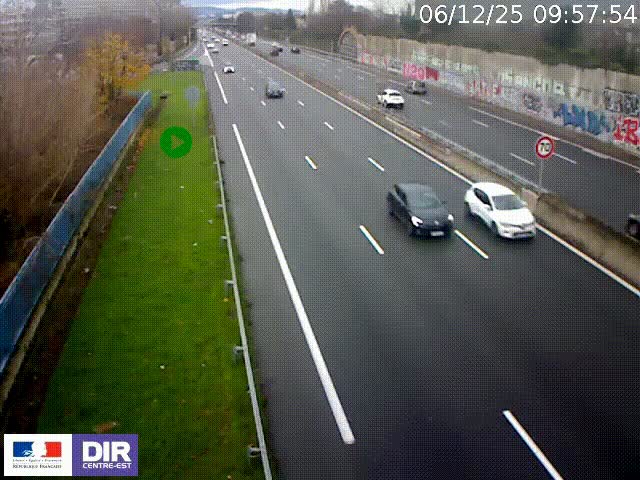 Webcam à Bron sur l'A43 à la jonction avec le boulevard périphérique de Lyon (D383). Vue orientée vers Lyon
