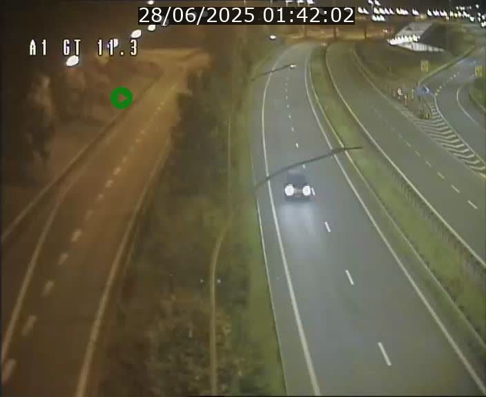 Traffic live webcam Luxembourg Senningerberg - A1 direction Allemagne - BK 11.3