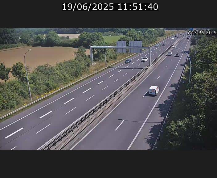 Traffic live webcam Luxembourg Croix de Bettembourg, rond-point d'Hellange - A13 direction Allemagne - BK 20.9