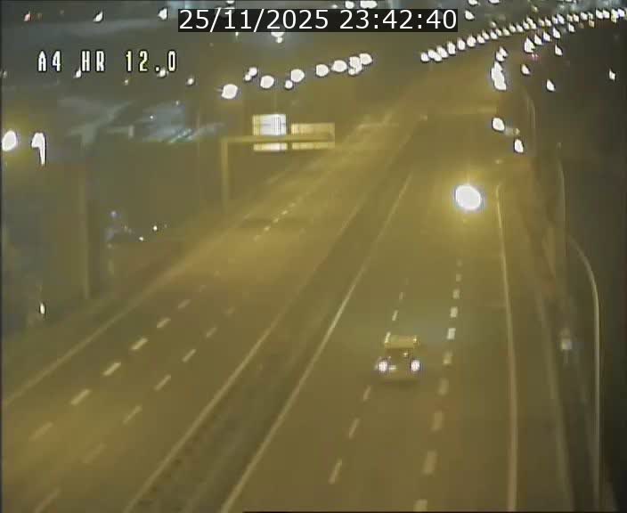 Traffic live webcam Luxembourg Jonction Foetz - A4 - BK 12.0 - direction Esch sur Alzette