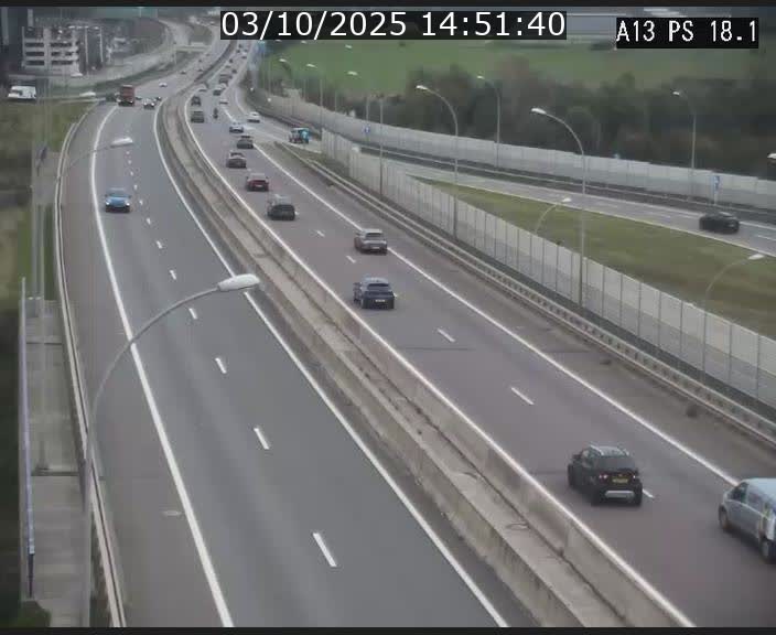 Traffic live webcam Luxembourg Dudelange - A13 direction Croix de Bettembourg - BK 18.1