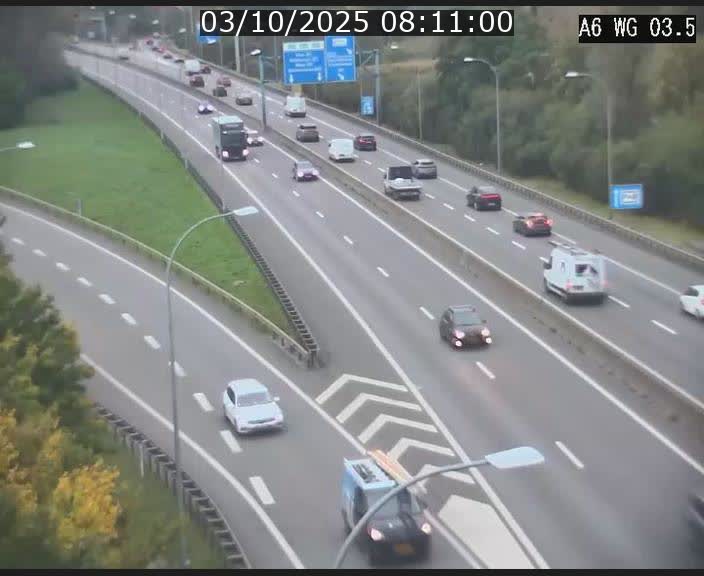 Traffic live webcam Luxembourg - Croix de Cessange - A6 - BK 3.5 - direction France/Allemagne