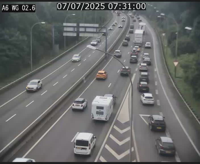 Traffic live webcam Luxembourg Croix de Cessange - A6 - BK 2.6 - direction France/Allemagne