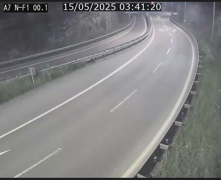 Webcam autoroute Luxembourg A7 située dans la sortie 1 Waldhof, vers la N11, avant le Tunnel Stafelter