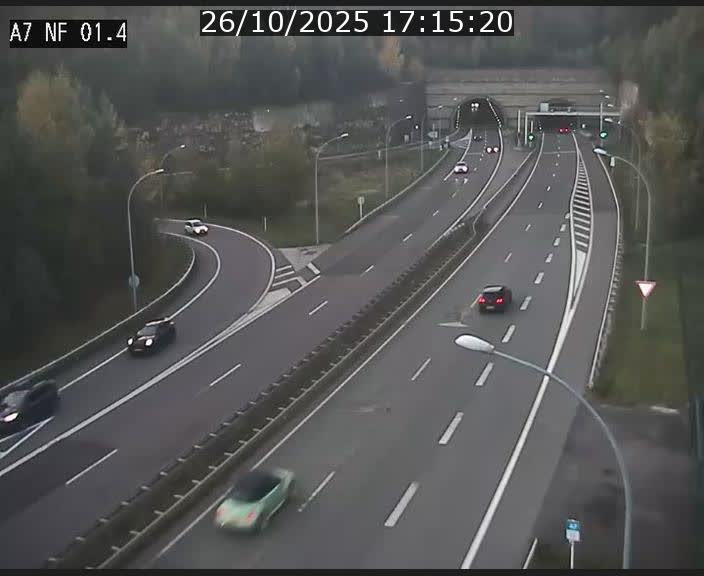 Caméra autoroute Luxembourg A7 - Echangeur Waldhaff - direction Tunnel Stafelter