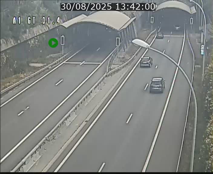 Traffic live webcam Luxembourg Hesperange - A1 direction Kirchberg - BK 1.4