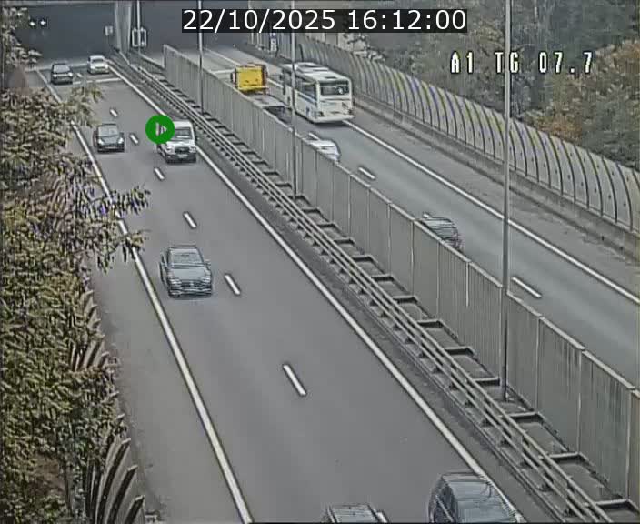 Traffic live webcam Luxembourg Kirchberg - A1 direction Luxembourg-ville - BK 7.7