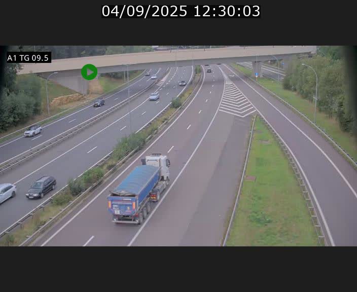 Traffic live webcam Luxembourg Jonction Grünewald - A1 direction Luxembourg-ville - BK 9.5