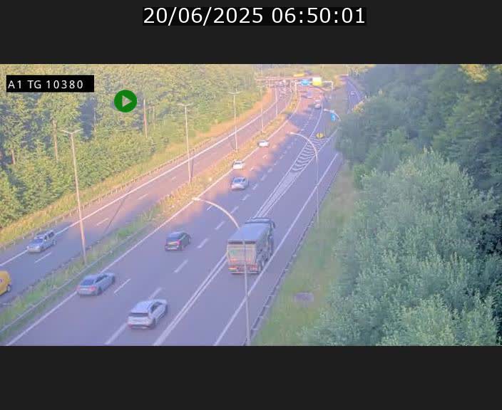 Traffic live webcam Luxembourg Senningerberg - A1 direction Luxembourg Kirchberg - BK 10.3