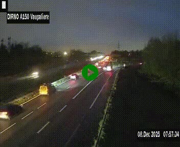 Webcam autoroute A150 à hauteur de La Vaupalière en périphérie de Rouen. Vue orientée vers Rouen