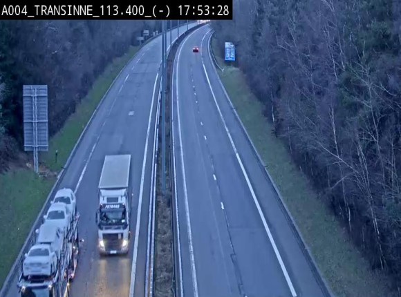 Caméra trafic E411 (A4) - Transinne direction Namur - BK 113.425