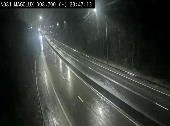 Webcam sur la N81 (E411) à hauteur de la jonction avec la N883. Vue orientée vers Arlon