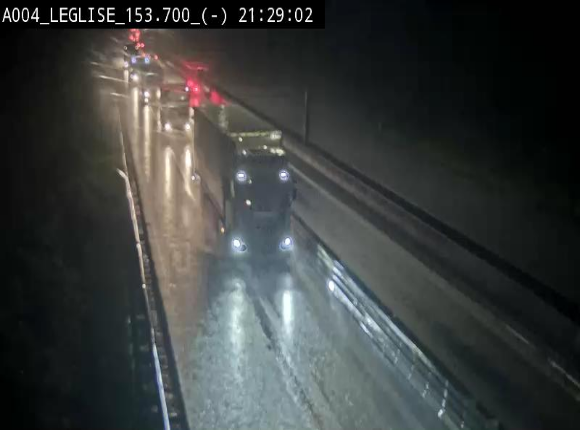 Webcam autoroute A4 (E411-E25) à Léglise, avant la jonction avec la N40. Vue orientée vers Bruxelles