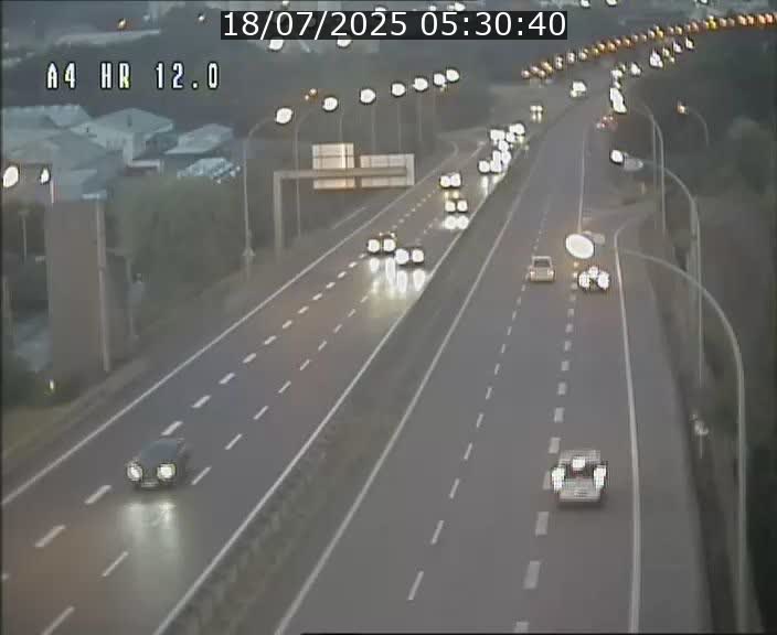 Traffic live webcam Luxembourg Jonction Foetz - A4 - BK 12.0 - direction Esch sur Alzette