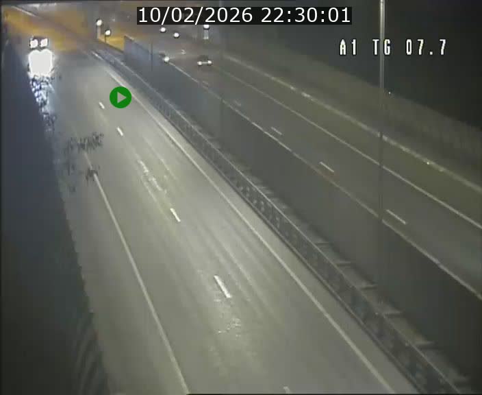 Traffic live webcam Luxembourg Kirchberg - A1 direction Luxembourg-ville - BK 7.7