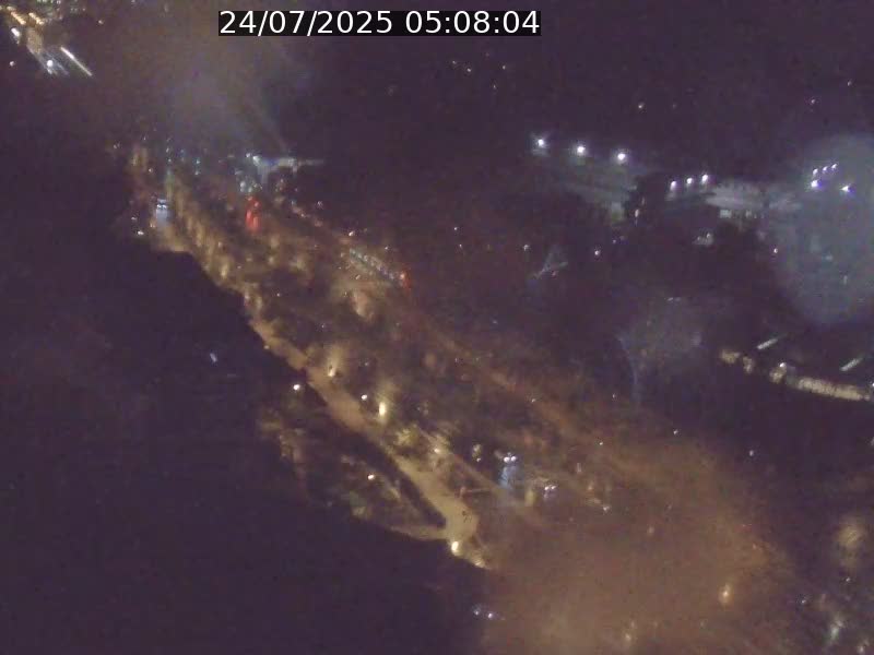 Webcam sur l'avenue John Fitzgerald Kennedy (N51) avec vue sur le Pont rouge (Pont Grande Duchesse Charlotte), l'arrêt Pfaffenthal et l'entrée du quartier Kirchberg