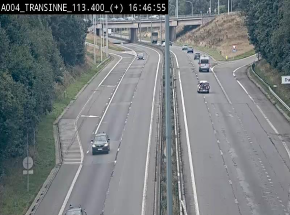 Webcam dans les Ardennes sur l'E411 à hauteur de Transinne. Vue orientée vers le sud de la Belgique