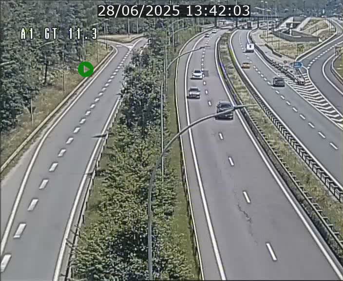 Traffic live webcam Luxembourg Senningerberg - A1 direction Allemagne - BK 11.3