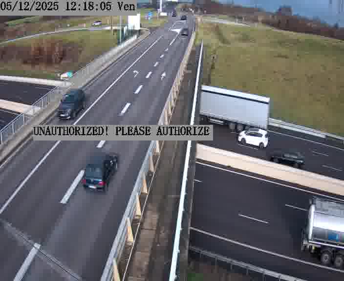 Caméra de trafic sur D1 (France) à Argancy, orientée vers Thionville, permettant d’évaluer fluidité, incidents et densité automobile.