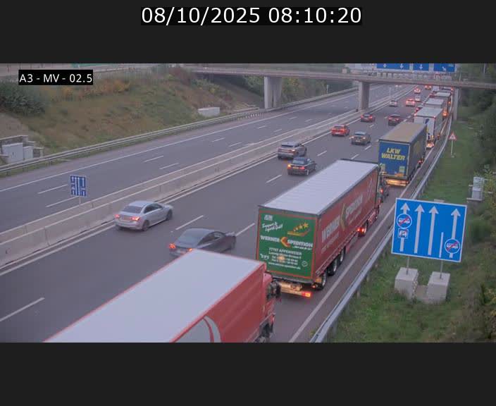 Webcam autoroute A3 au Luxembourg à proximité de la Croix de Gasperich. Vue orientée vers Luxembourg