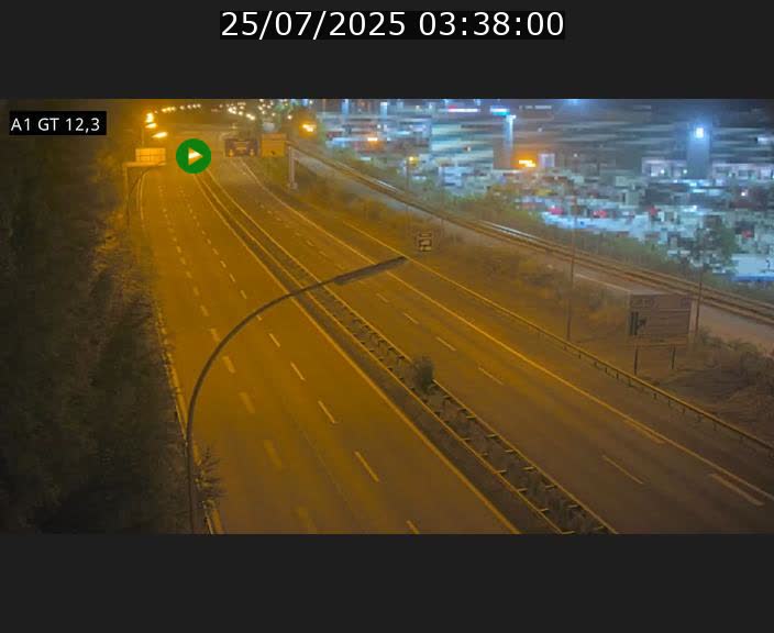 Traffic live webcam Luxembourg Senningerberg - A1 direction Allemagne - BK 12.3