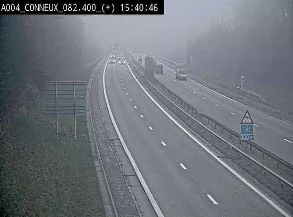 Webcam à hauteur de Conneux sur l'E411 en direction du sud de la Belgique