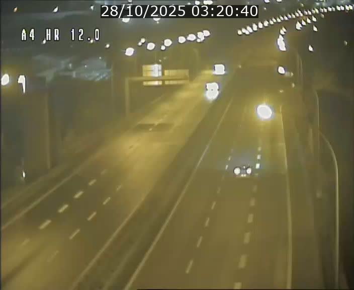 Traffic live webcam Luxembourg Jonction Foetz - A4 - BK 12.0 - direction Esch sur Alzette