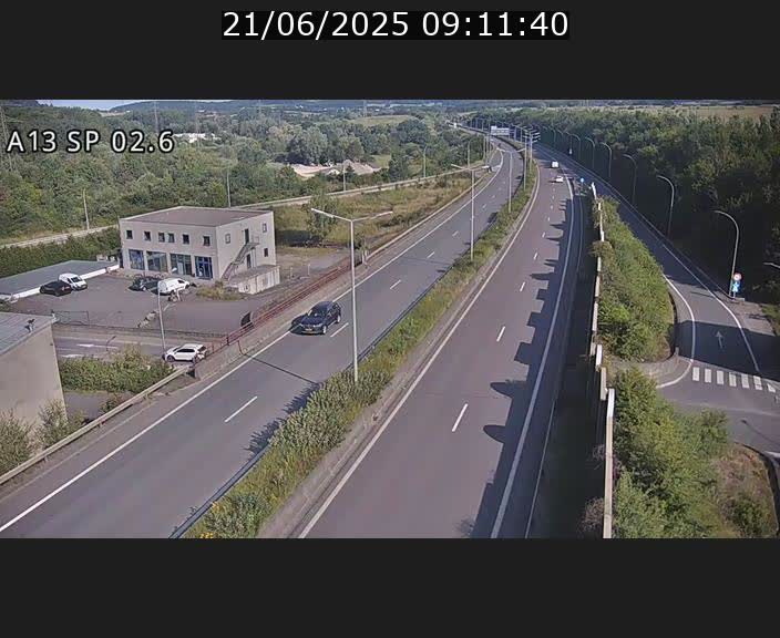 Traffic live webcam Luxembourg Sanem - A13 direction Pétange - BK 2.6