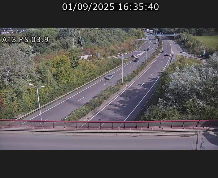 Traffic live webcam Luxembourg Ehlerange - A13 direction Esch-sur-Alzette - BK 6.8