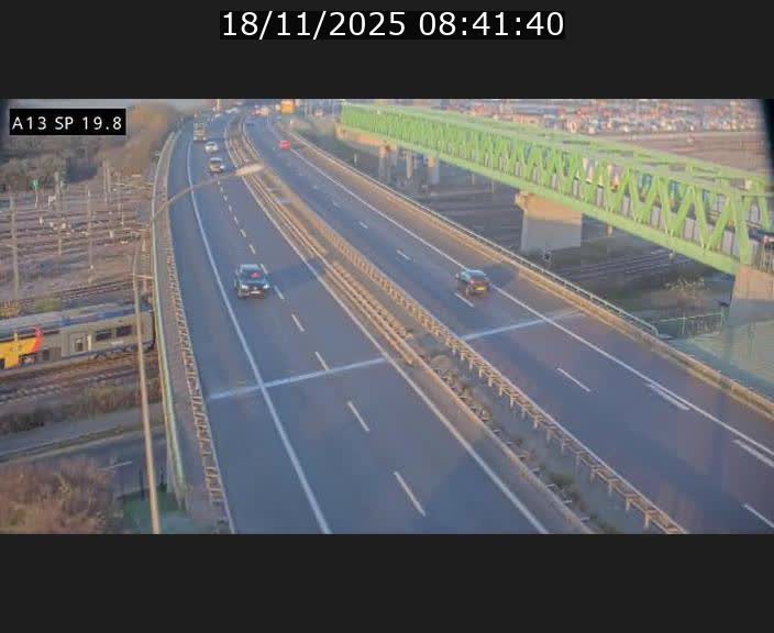 Traffic live webcam Luxembourg Croix de Bettembourg - A13 direction Esch-sur-Alzette - BK 19.8