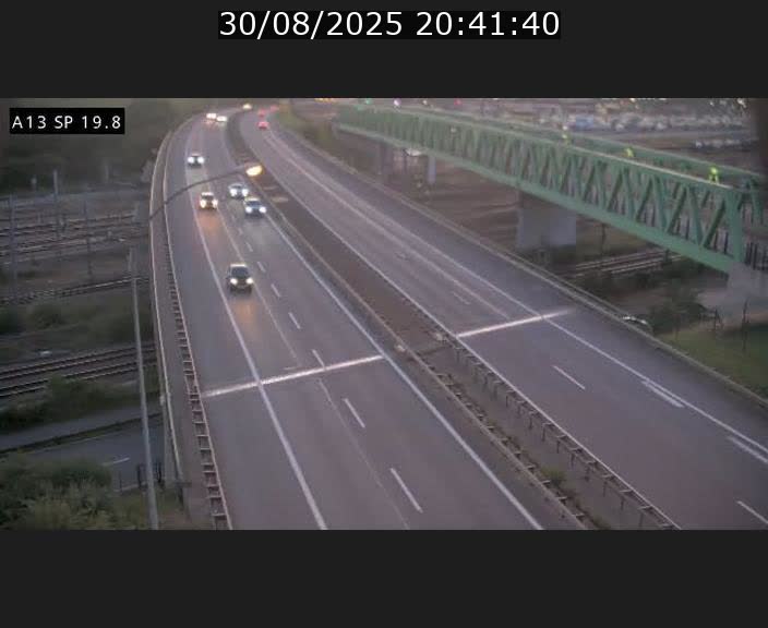 Traffic live webcam Luxembourg Croix de Bettembourg - A13 direction Esch-sur-Alzette - BK 19.8