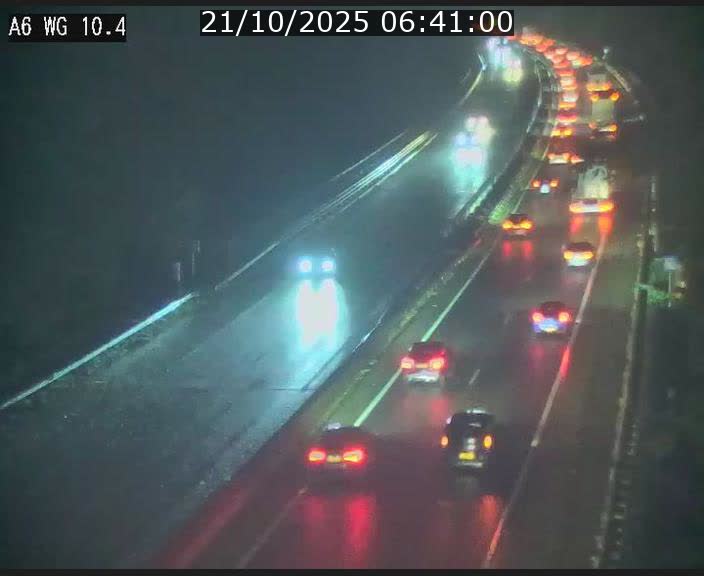 Traffic live webcam Luxembourg Mamer - A6 - BK 10.4 - direction Luxembourg/France/Allemagne