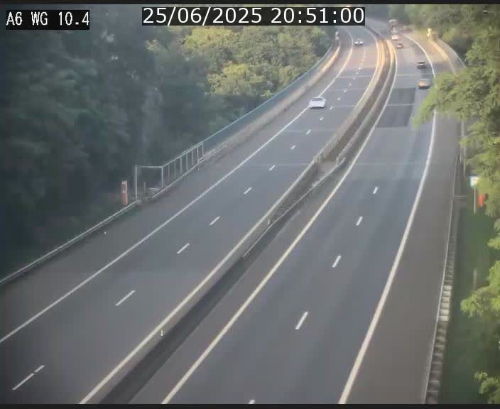 Traffic live webcam Luxembourg Mamer - A6 - BK 10.4 - direction Luxembourg/France/Allemagne