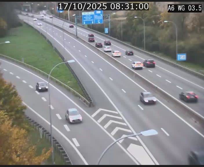 Traffic live webcam Luxembourg - Croix de Cessange - A6 - BK 3.5 - direction France/Allemagne