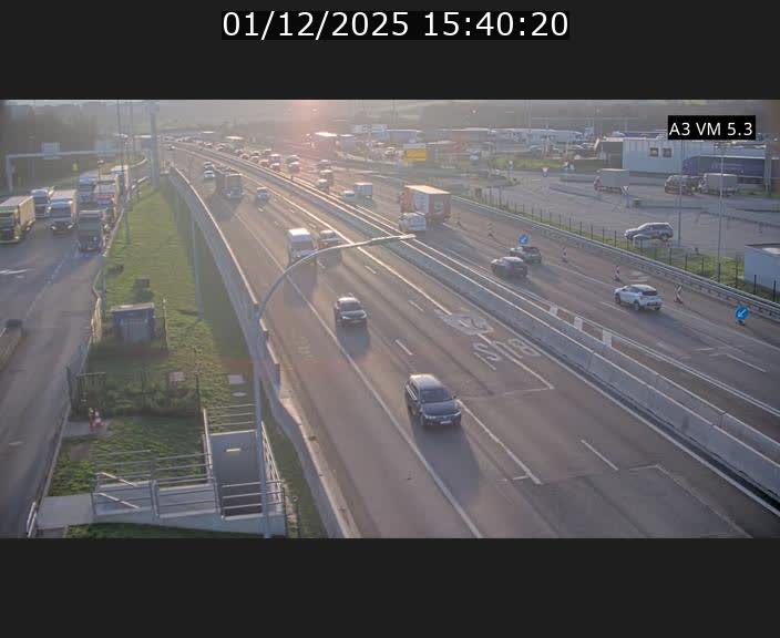 Traffic live webcam Luxembourg Aire de Berchem - A3 - BK 5 - direction France