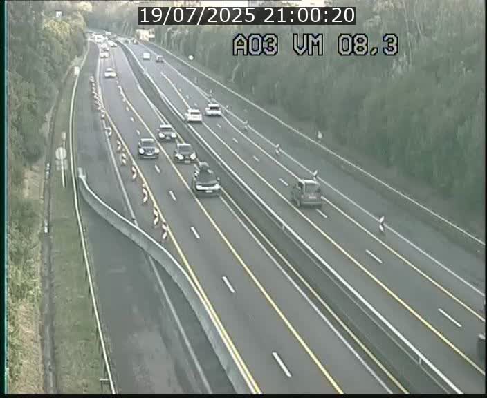 Traffic live webcam Luxembourg Bettembourg - A3 - BK 8.3 - direction France