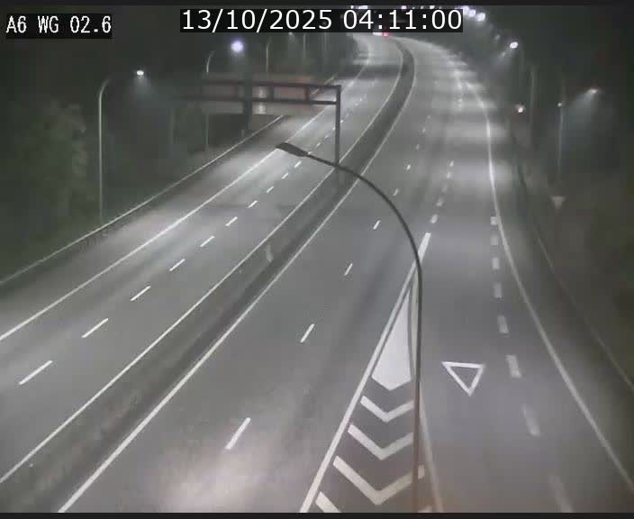 Traffic live webcam Luxembourg Croix de Cessange - A6 - BK 2.6 - direction France/Allemagne
