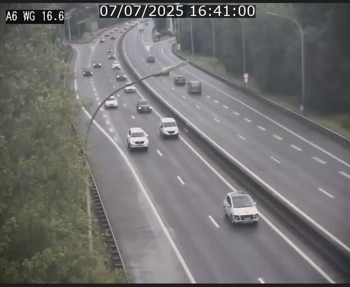 Traffic live webcam Luxembourg Aire de Capellen - A6 - BK 16.6 - direction Luxembourg/France/Allemagne
