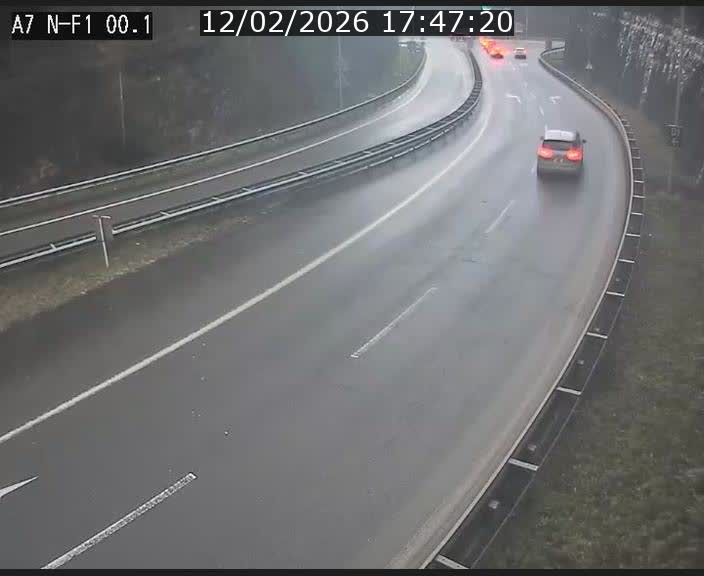 Webcam autoroute Luxembourg A7 située dans la sortie 1 Waldhof, vers la N11, avant le Tunnel Stafelter