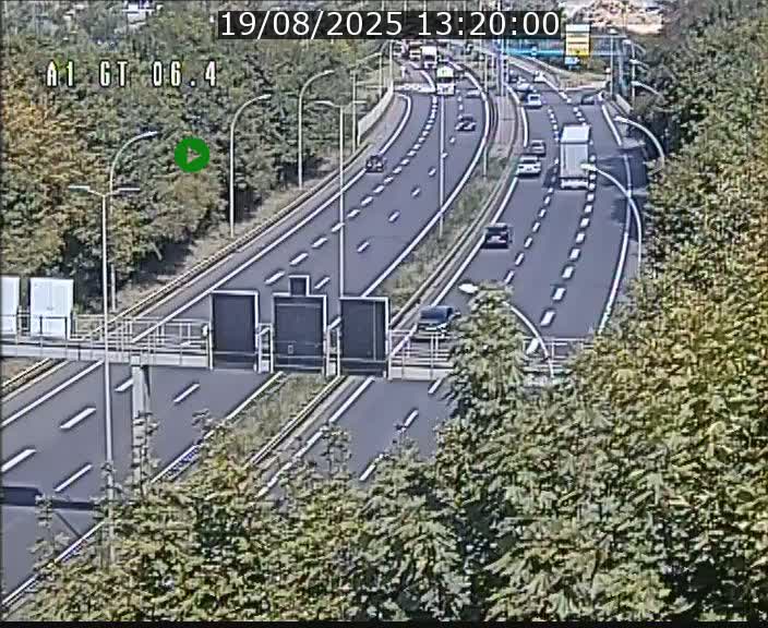 Traffic live webcam Luxembourg Hamm - A1 direction Sandweiler - BK 6.4