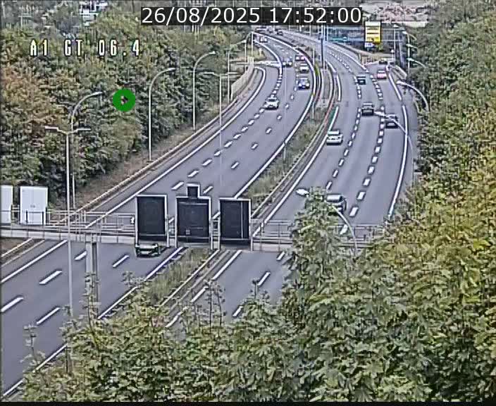 Traffic live webcam Luxembourg Hamm - A1 direction Sandweiler - BK 6.4