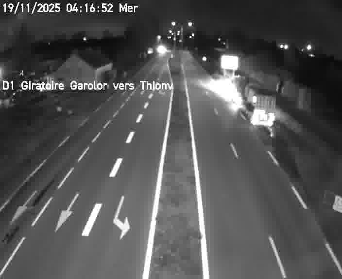 Webcam de surveillance sur D1 (France) à Ennery, cadrée vers Thionville, proposant une information routière utile aux déplacements quotidiens.